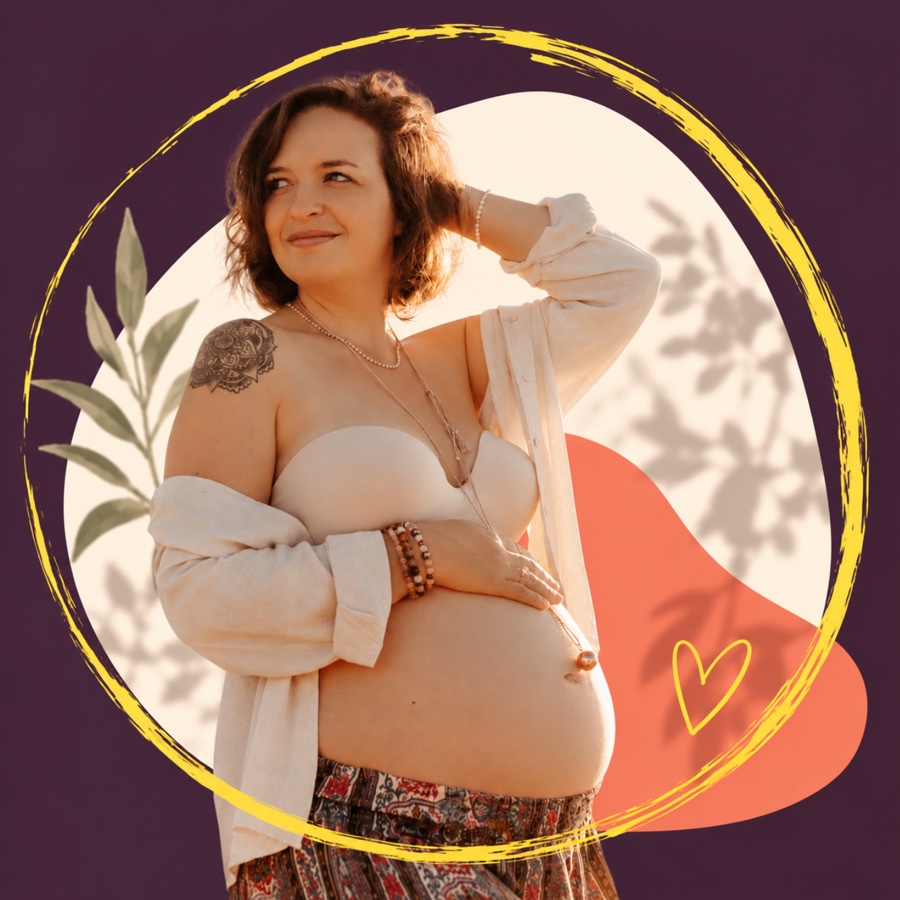 Émilie enceinte, dans un cercle jaune au pinceau
